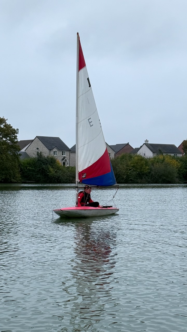 Sunday Sailing - Photo 32