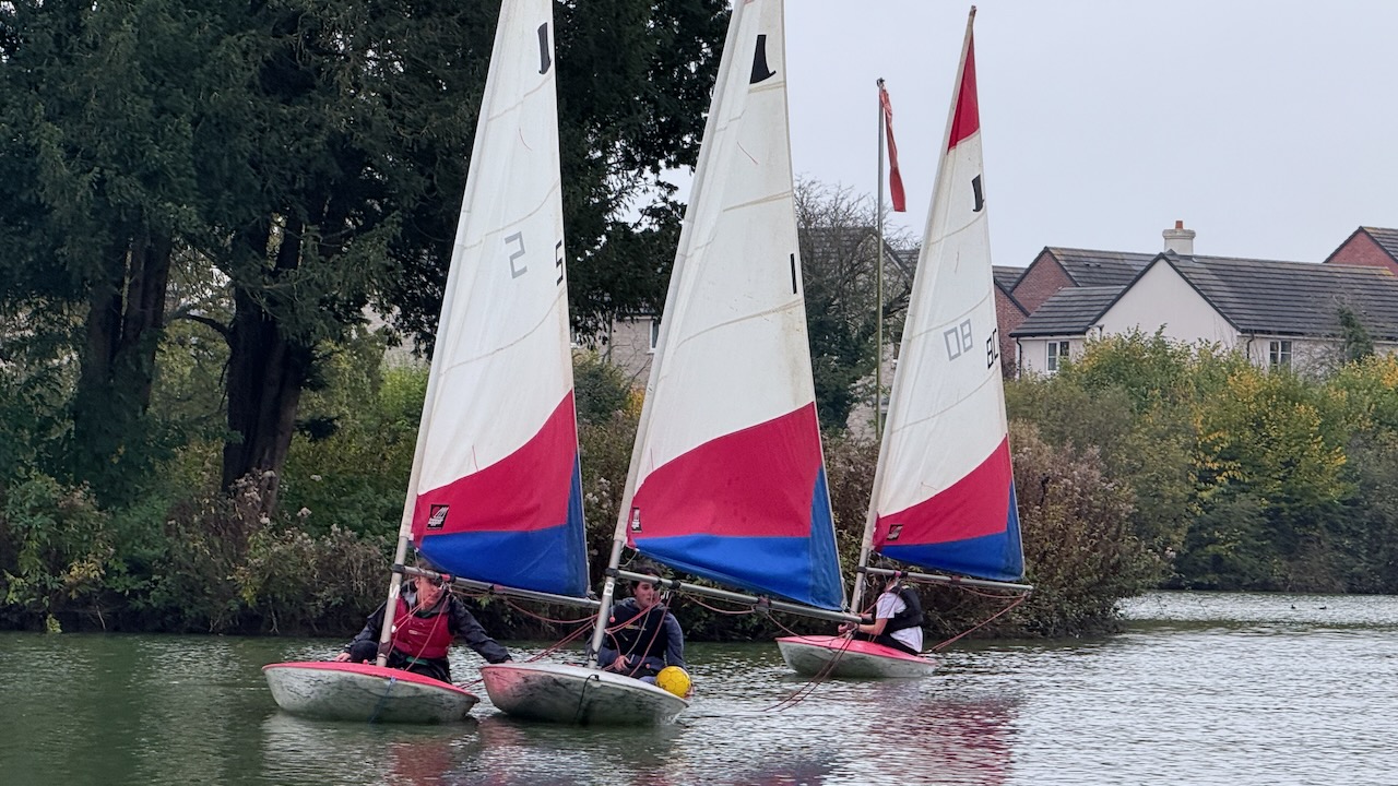 Sunday Sailing - Photo 56